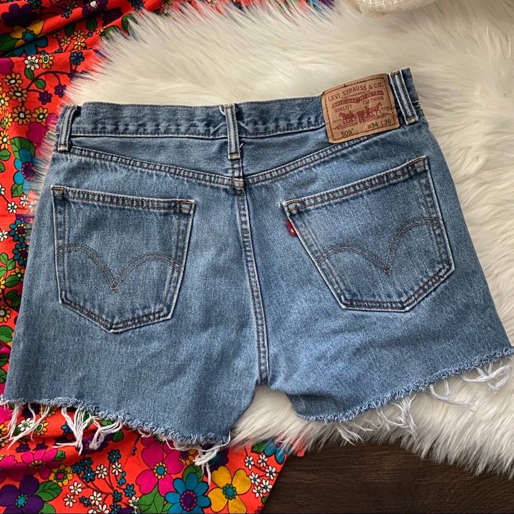 Levi Medium Wash 505 Mid Rise Cutoff Denim